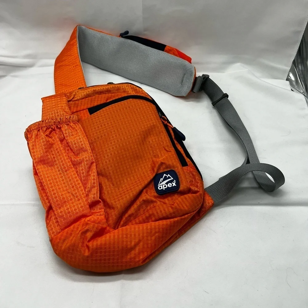 Apex crossbody bag orange with black zipper (PB1)